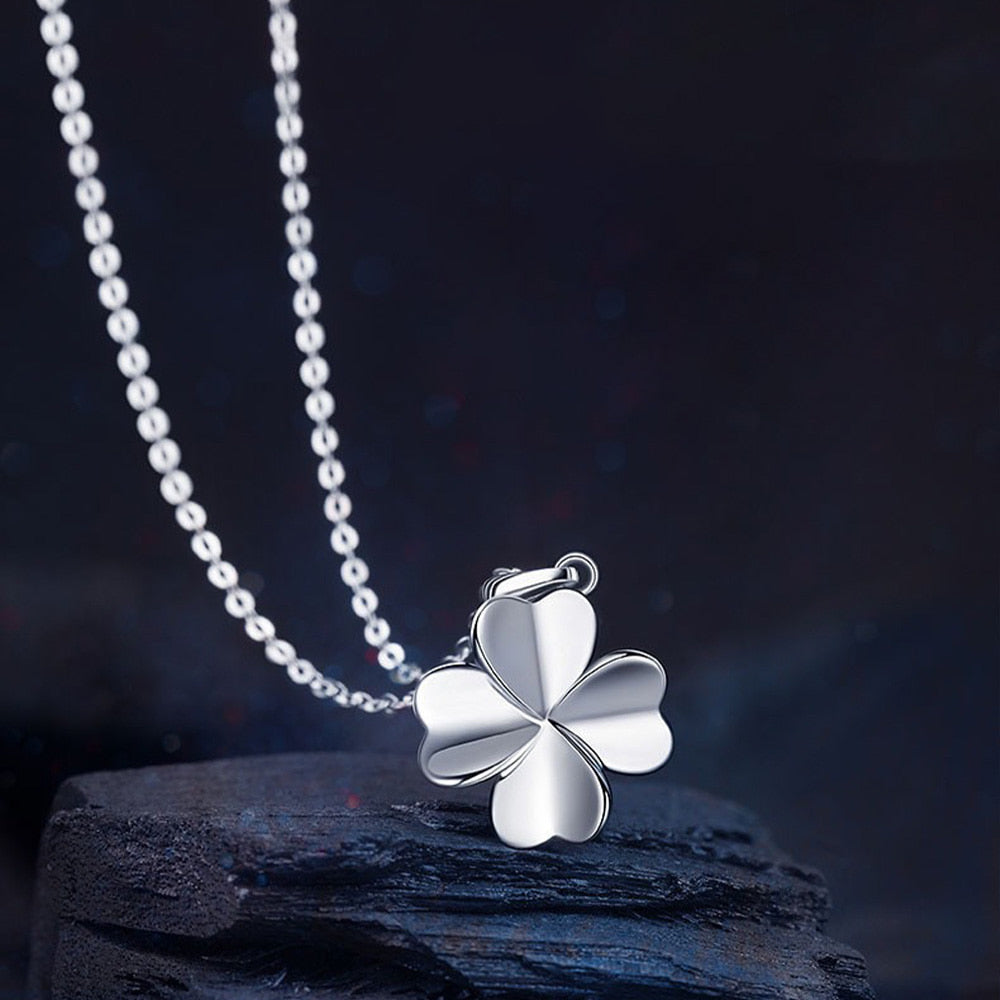 Four Leaf Clover Pendant Simple Necklace