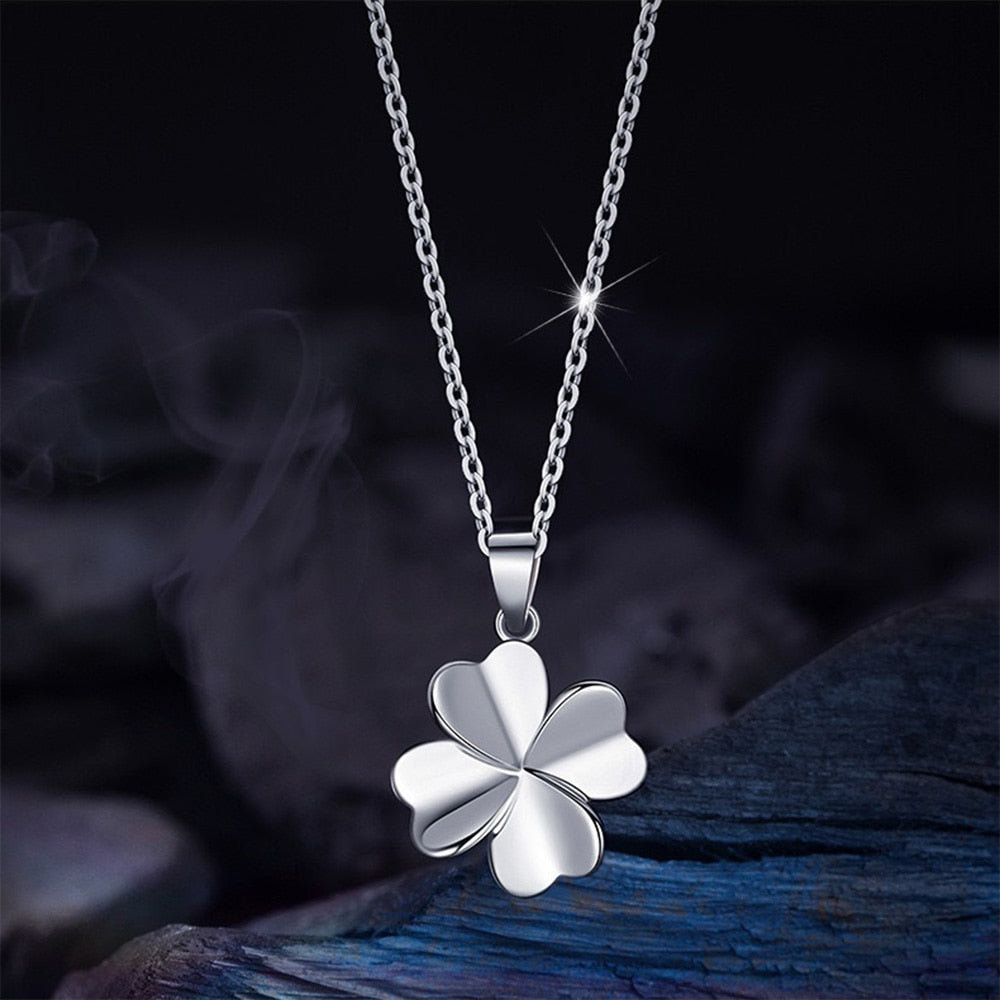 Four Leaf Clover Pendant Simple Necklace